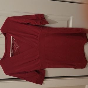 Women's dark pink 3/4 sleeve top